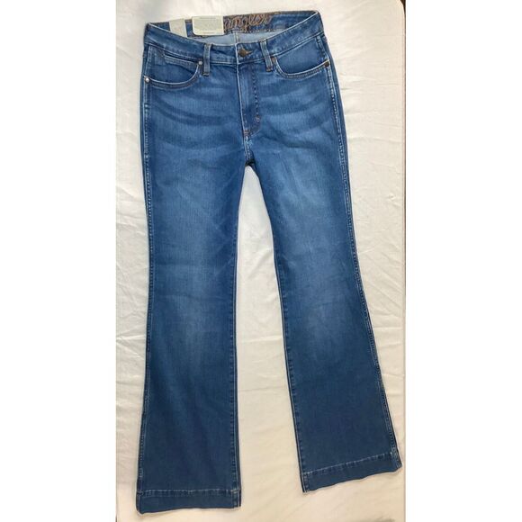 Wrangler Denim - Wrangler Classic high Rise Flare Jeans Medium Wash Denim Retro Style Woman’s 28